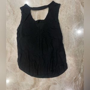 Flowy linen black tank top with cut outs
